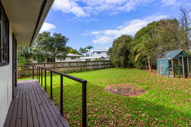 10 Walton Street Red Beach_13