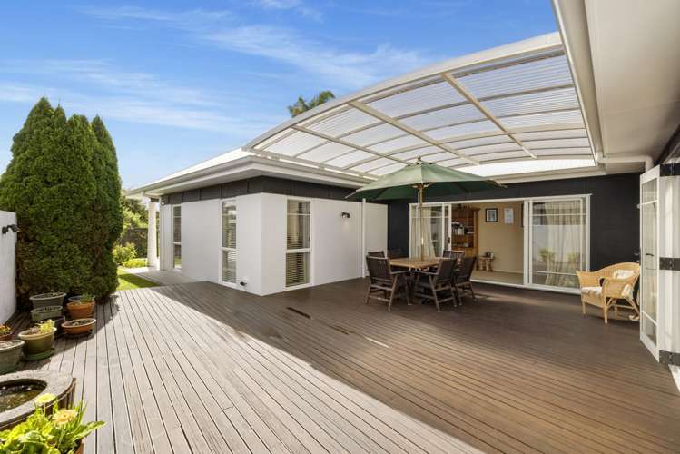 57 Oriental Parade Papamoa_1