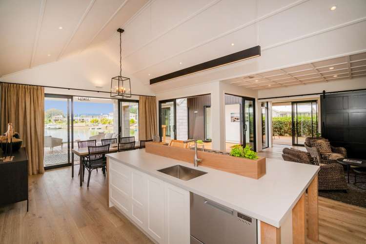 48 Taha Puke Road Okura Bush_4