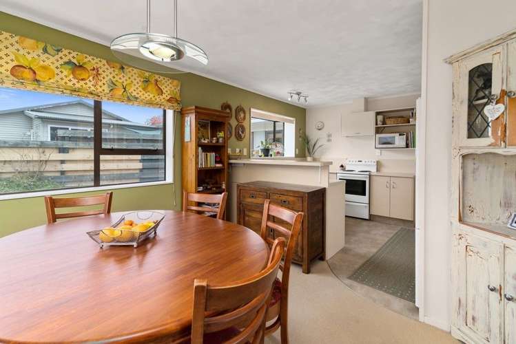 41a Robertson Street Glenholme_8