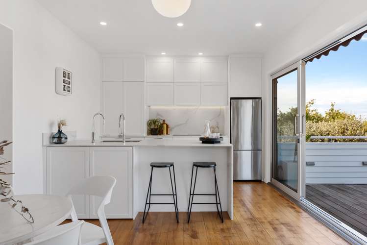 9 Simmonds Avenue Mount Roskill_2