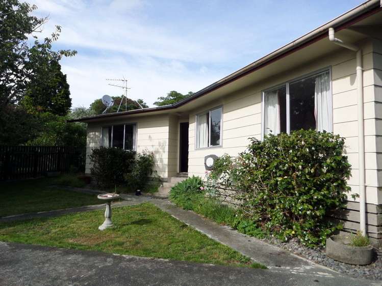 13 Churchill Crescent Featherston_2