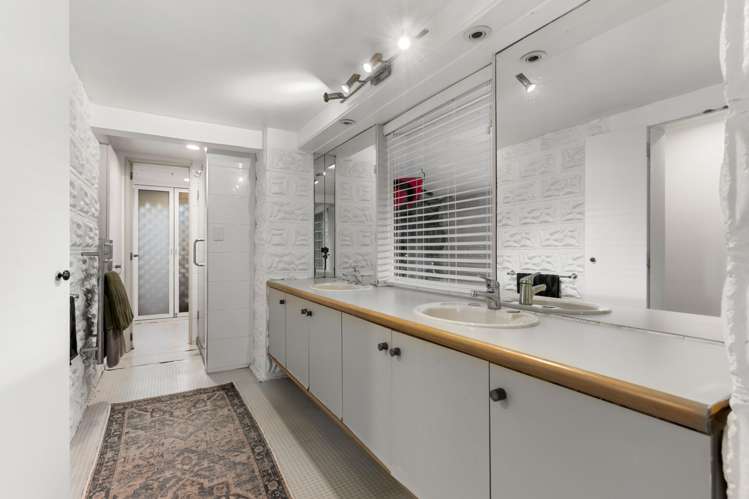 189 Godley Road Titirangi_23
