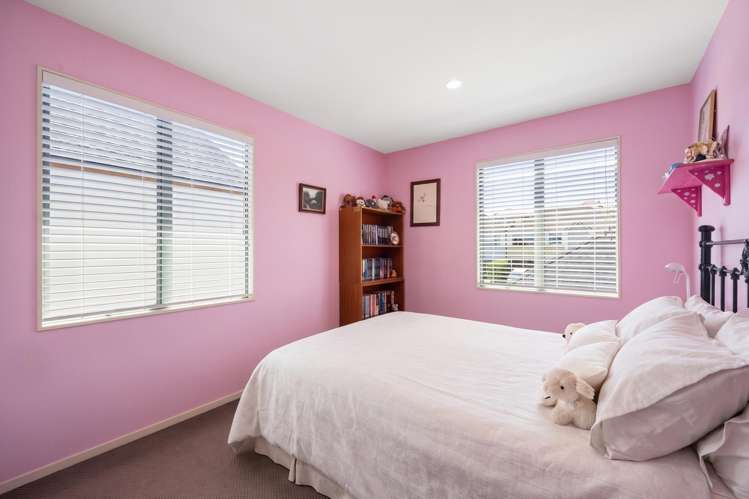 268 Alec Craig Way Gulf Harbour_21