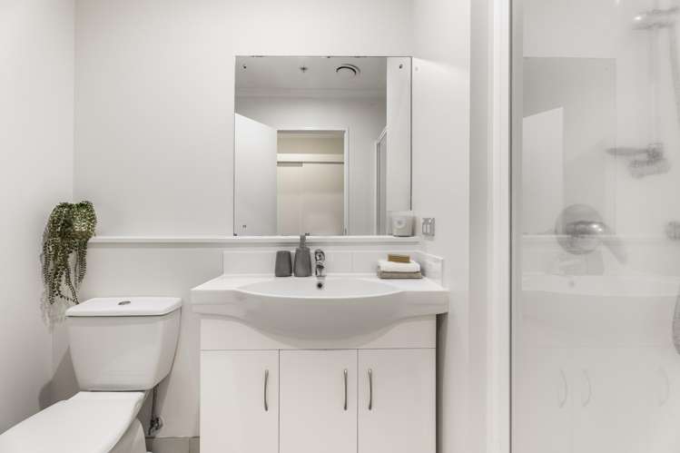 A516/176 Broadway Newmarket_10