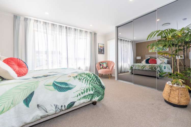 21 West Hoe Heights Orewa_11