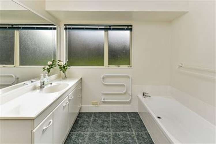 2/26 Dallinghoe Crescent Milford_11