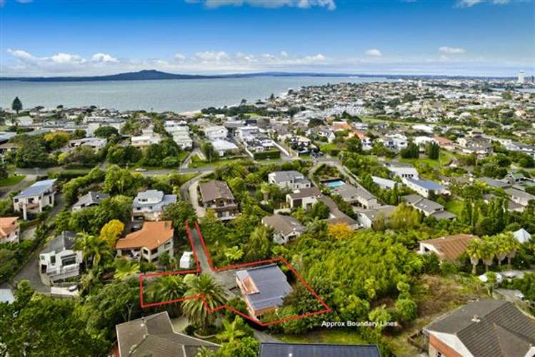 64 Heathcote Road Castor Bay_1