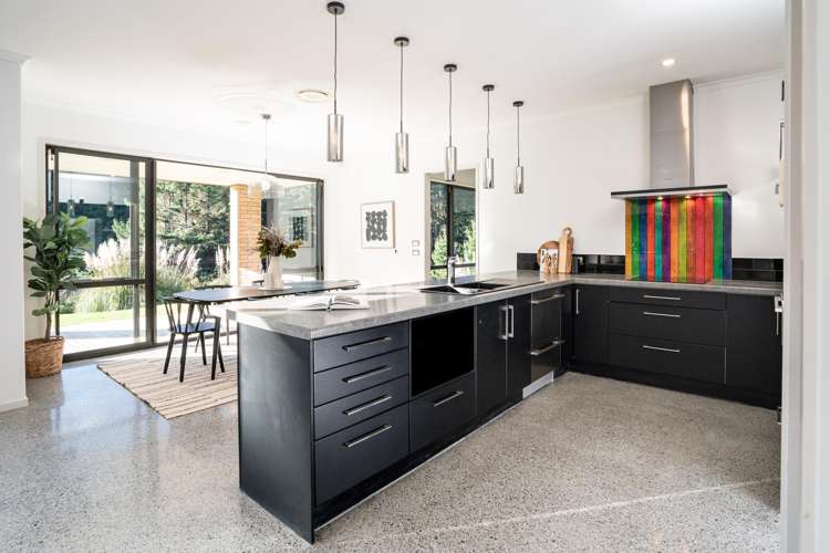 150 Makara Road Makara_8