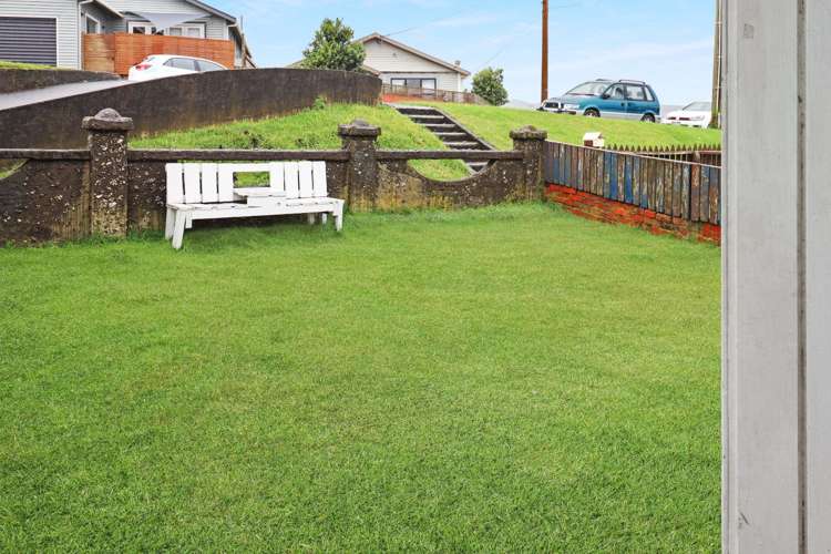 1/52 Lonsdale Crescent 1345_7
