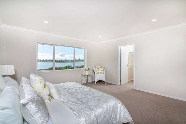 3 Iwinuku Crescent Wattle Downs_10