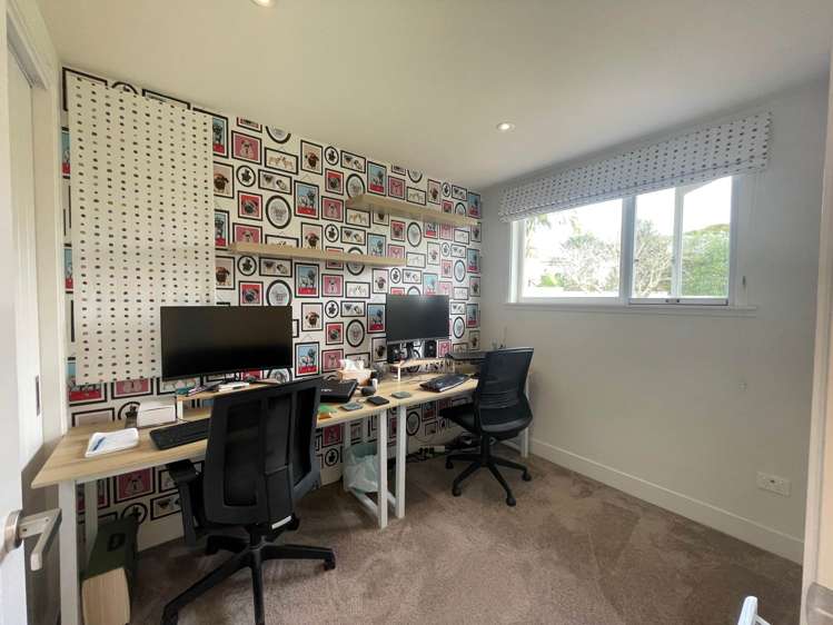 9 Tui Street Belmont_16