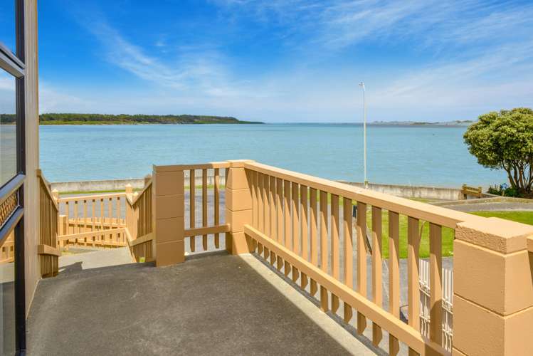 3 Hartley Street Foxton Beach_5