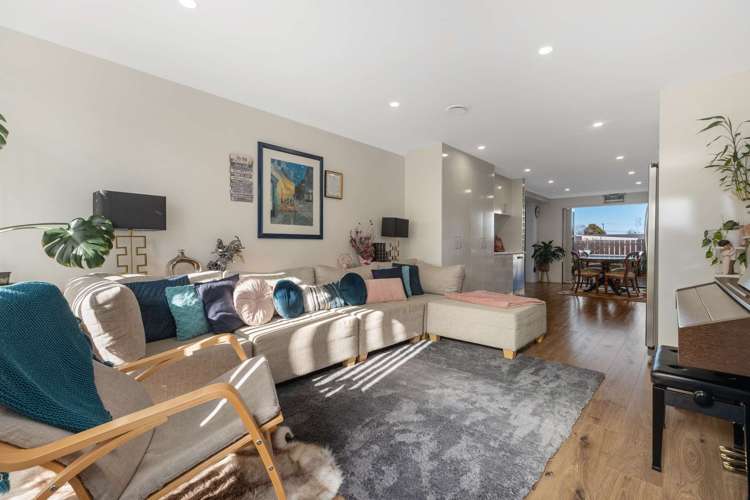 9 Lovely Lane Manurewa_7