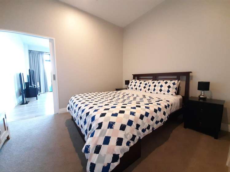 914/26 Library Lane 10862_5