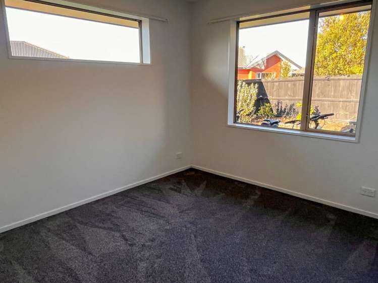 23 Hasendene Drive Lincoln_12