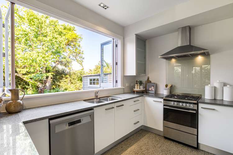 30 Church Street Devonport_7