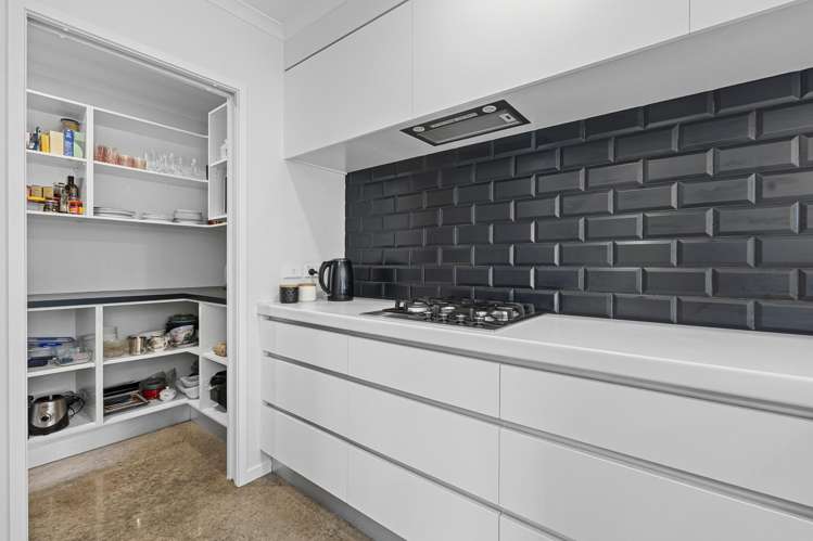 5 Cessna Lane Glen Avon_8