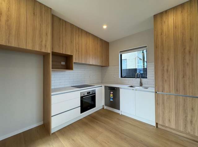 1/13 Thomas Road 10683_4