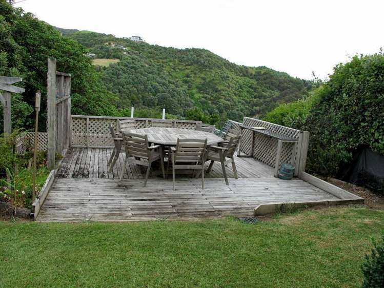 8 Eames Crescent Te Mata_24