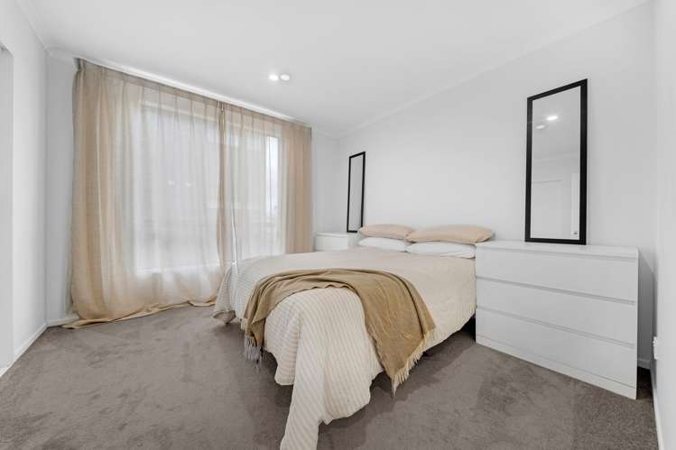 4/29 Normandy Place Henderson_13