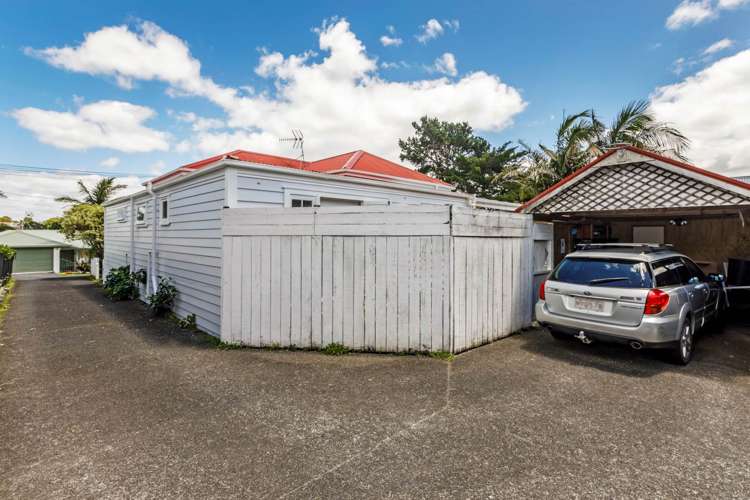1/6 Lytton Street Devonport_24