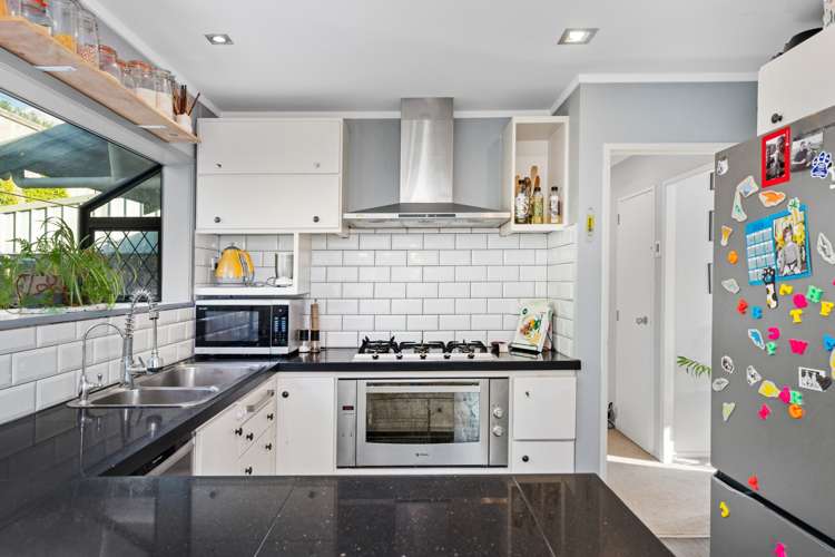 52 Bongard Street Gate Pa_10