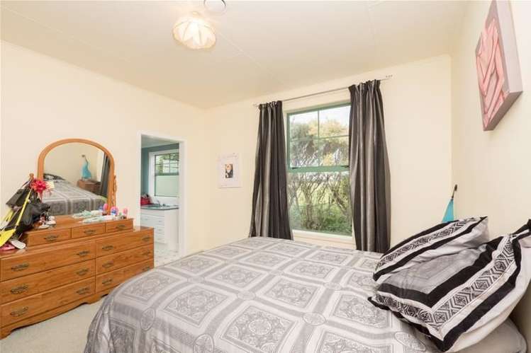 238 Ohangai Road Hawera_11