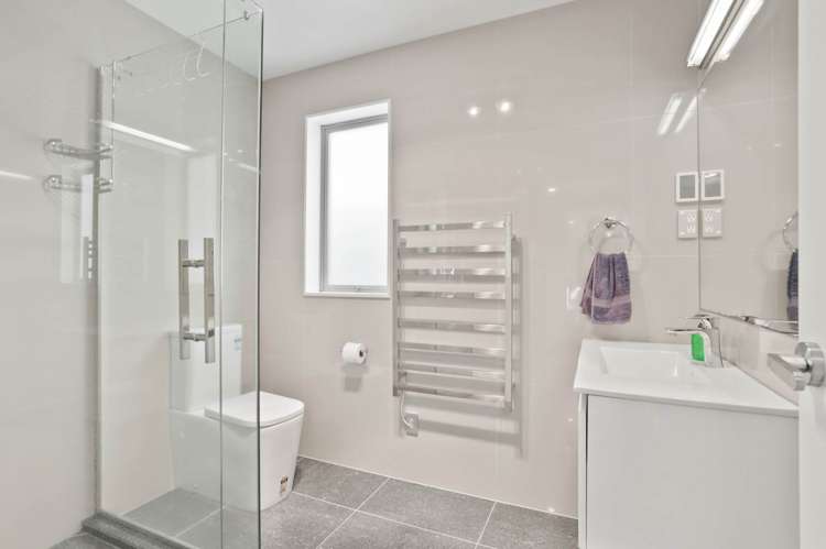 42A Nui Mana Place Te Atatu South_9