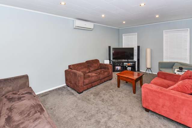 27 Imrie Avenue Mangere_3