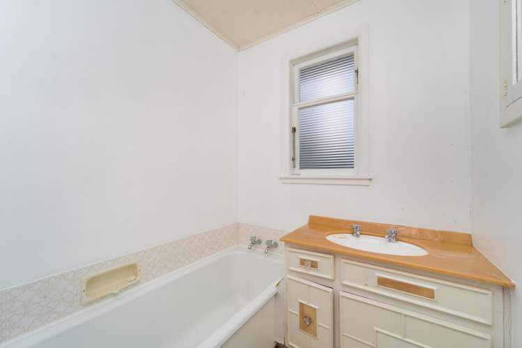 64 Keeling Street West End_10