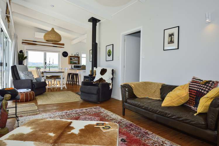 2 Koura Crescent Mahia_5