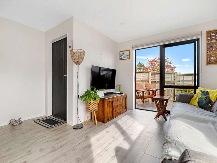 76 Accolage Boulevard Kumeu_13