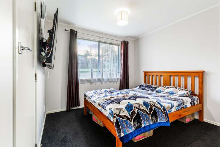 2 Kilcar Place Massey_11