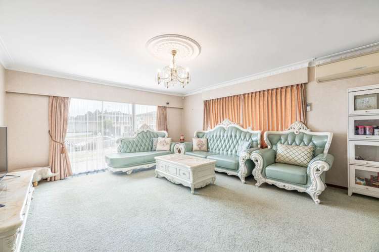 8 Iorangi Place Hillpark_7