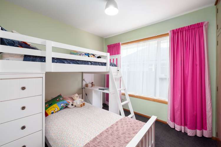 41 Coopers Road Dallington_8