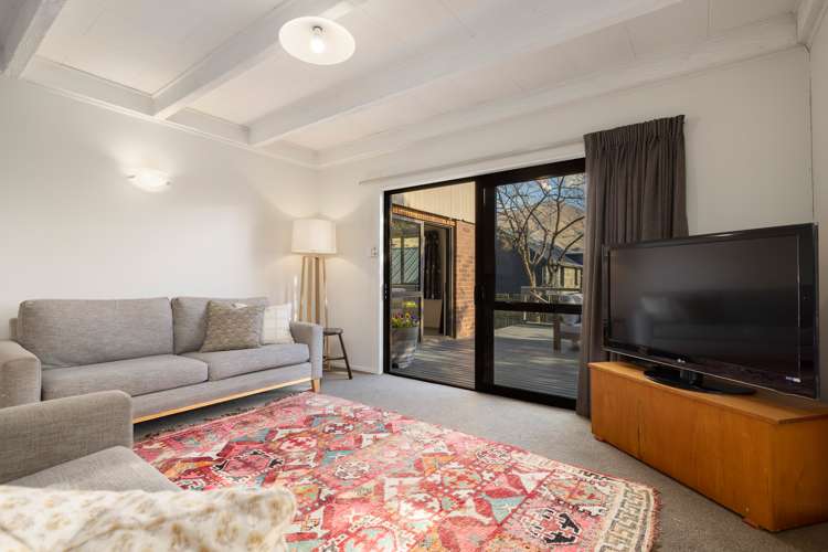 144 Beacon Point Road Wanaka_10