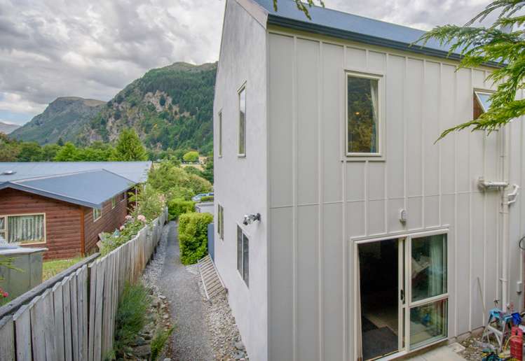 5/30 Fryer Street Queenstown_11