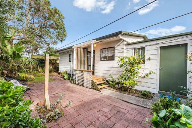 2/35 Alice Avenue Orewa_1