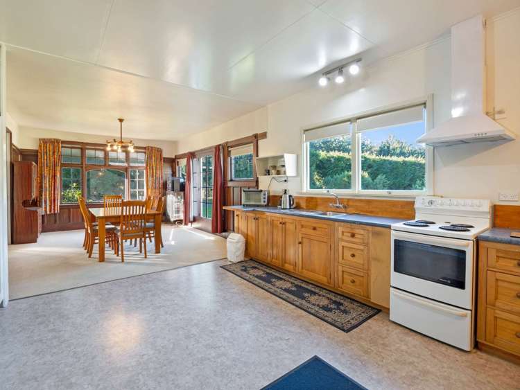 203 Normanby Road_2