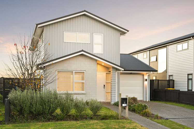 37 Ogilvie Avenue Chartwell_24