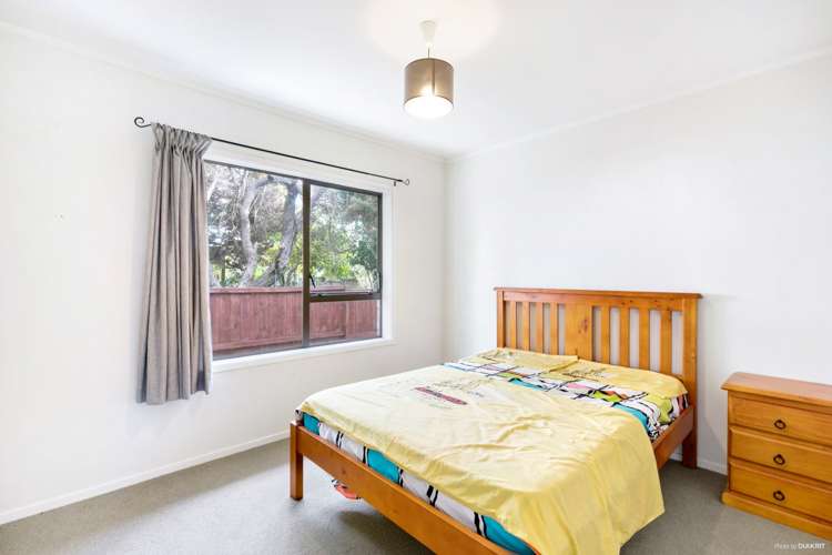 2/107 Golf Road New Lynn_8