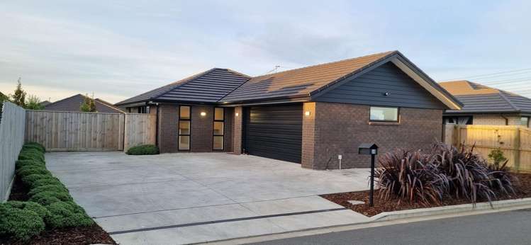28 Mary Carpenter Avenue Hei Hei_0