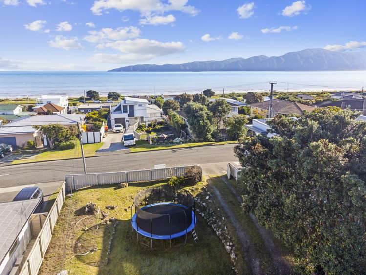 89 Seaview Road Paraparaumu Beach_13