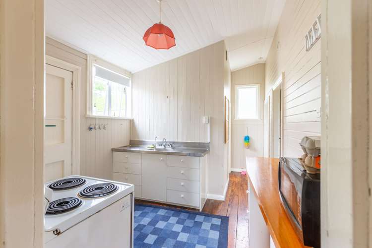 48 Totara Street Ravensbourne_5