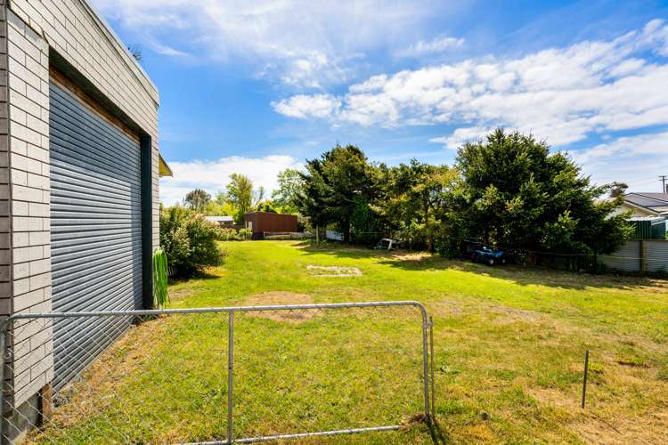 21 Connor Place Taieri Mouth_13
