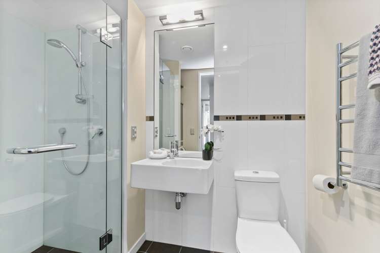 2e/42 Cable Street Te Aro_11