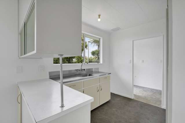 6 Leith Road Okato_4