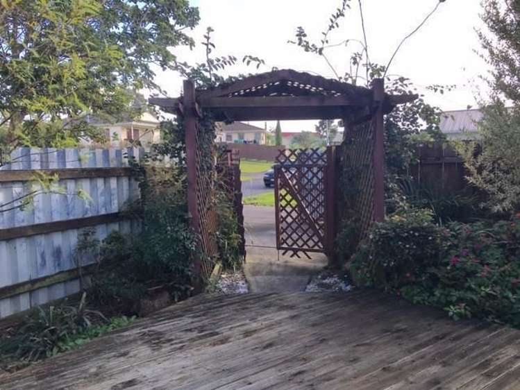 8 Cade Place Manurewa_7