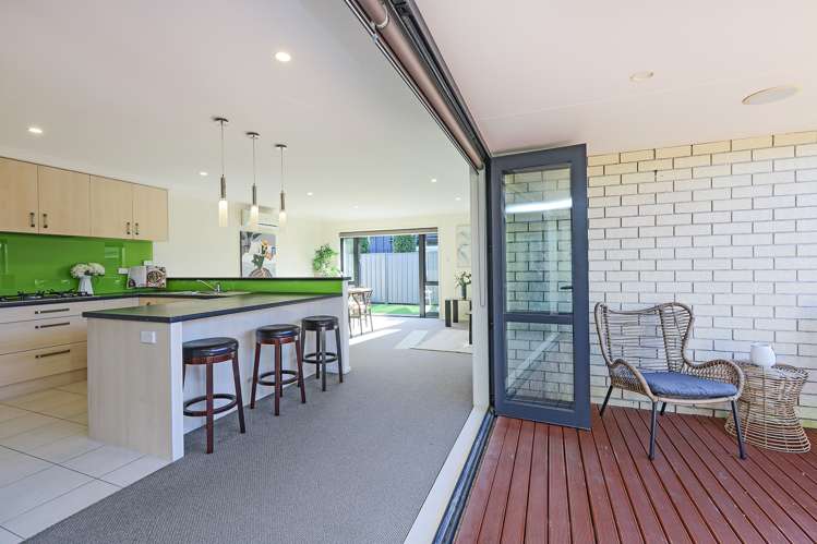 6 Onyx Place Awatoto_6